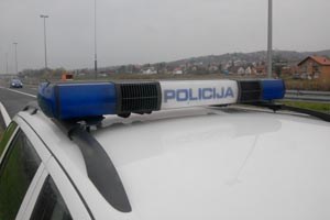 Slika ///policija01.jpg